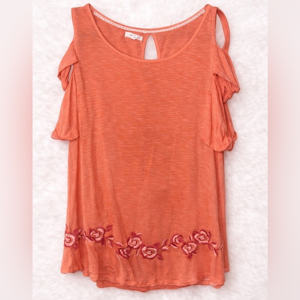 Maurices Cold Shoulder Embroidered Floral Top Small Coral Boho Keyhole Blouse